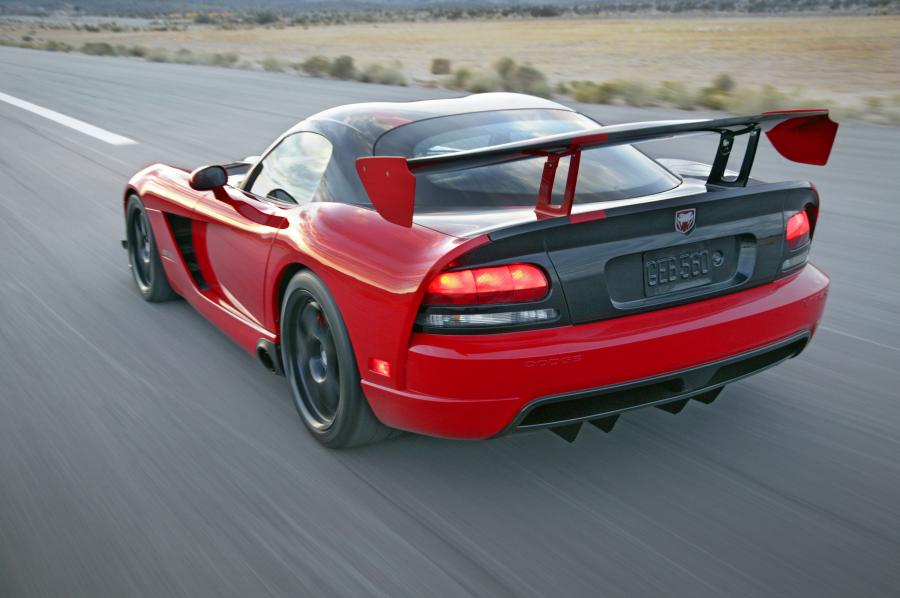  Dodge Viper SRT10 ACR 1:33 Edition (ZB II) 2010 года  (фото 3 из 25)